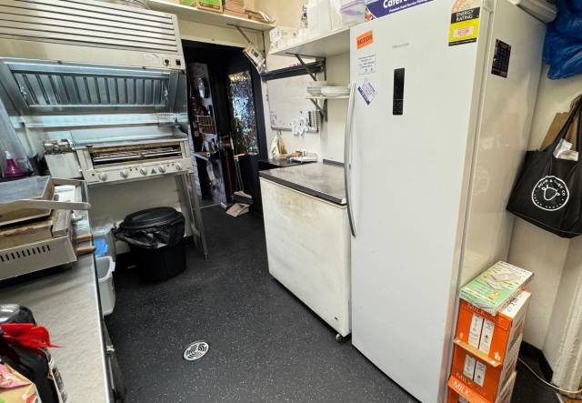 ����Ŵ���Ƭ