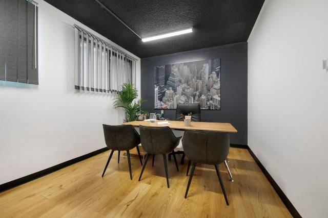 ����Ŵ���Ƭ